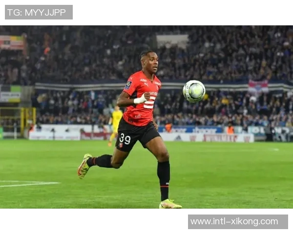 维尼修斯续约进展缓慢皇马计划将年薪提升至2000万欧元