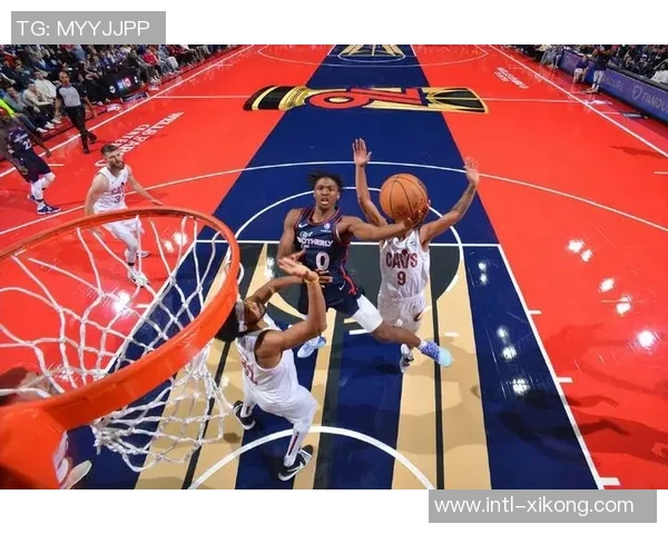 乔治三分雨倾洒全场下半场狂砍22分助队大胜全场贡献32分5篮板5助攻 乔治三分雨倾洒全场下半场狂砍22分助队大胜全场贡献32分5篮板5助攻